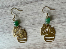 Load image into Gallery viewer, Green Aventurine Alocasia Earrings

