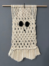 Load image into Gallery viewer, Macrame Ghost Workshop In Person @ Tradition Brewing 10/8/26

