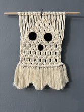 Load image into Gallery viewer, Macrame Ghost Workshop In Person @ Tradition Brewing 10/8/26
